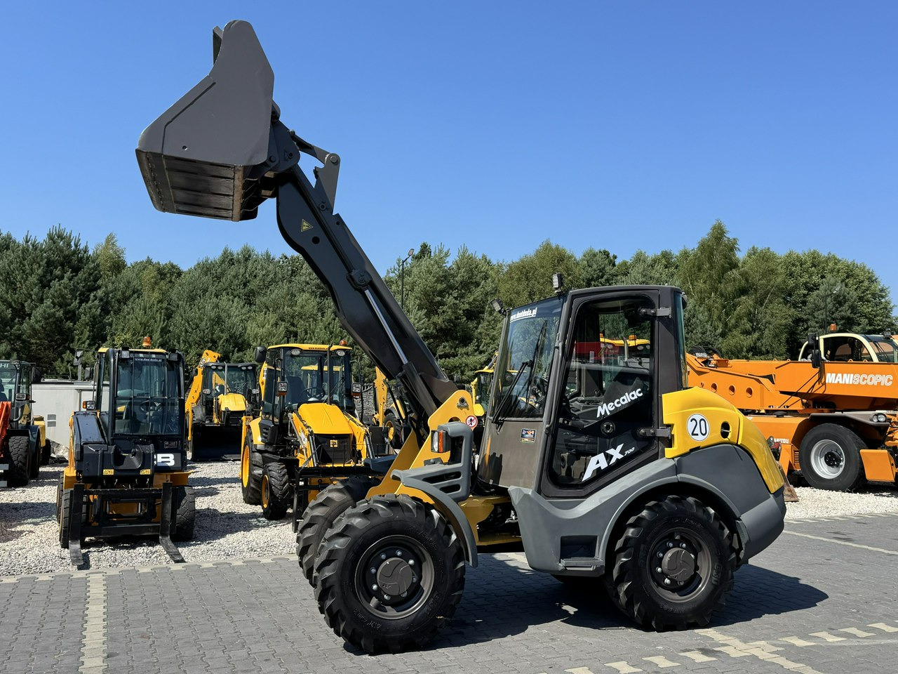 Wiellader Mecalac AX 700 Szybko-Złącze Łyżka Super Stan