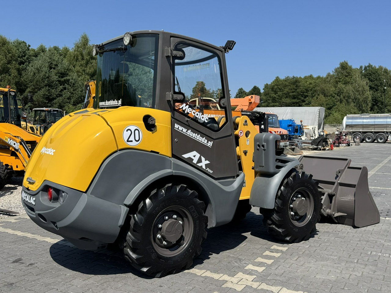 Wiellader Mecalac AX 700 Szybko-Złącze Łyżka Super Stan