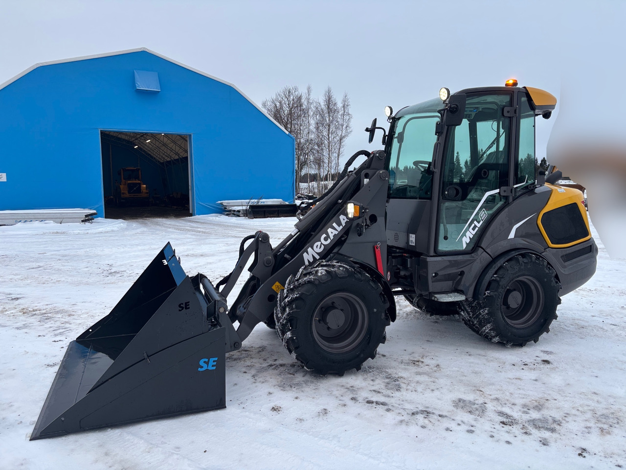 Wiellader Mecalac MCL8