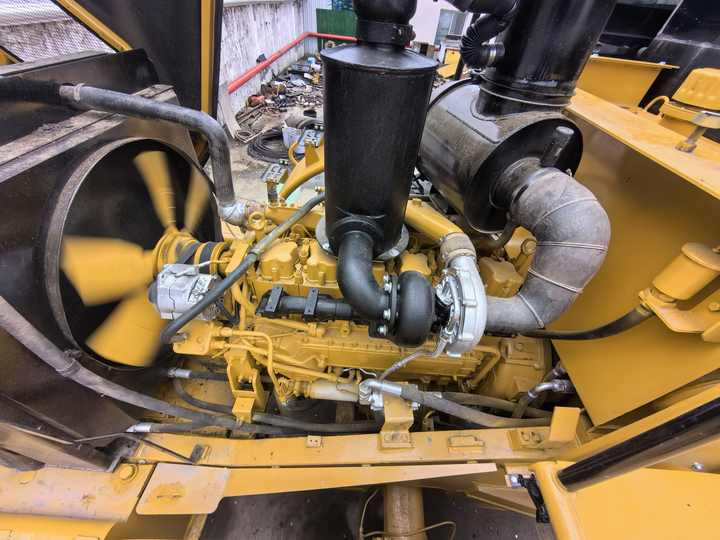 Wiellader Mini Wheel Loader With Automatic Caterpillar 966H Engine High Operating Efficiency cat966H for sale