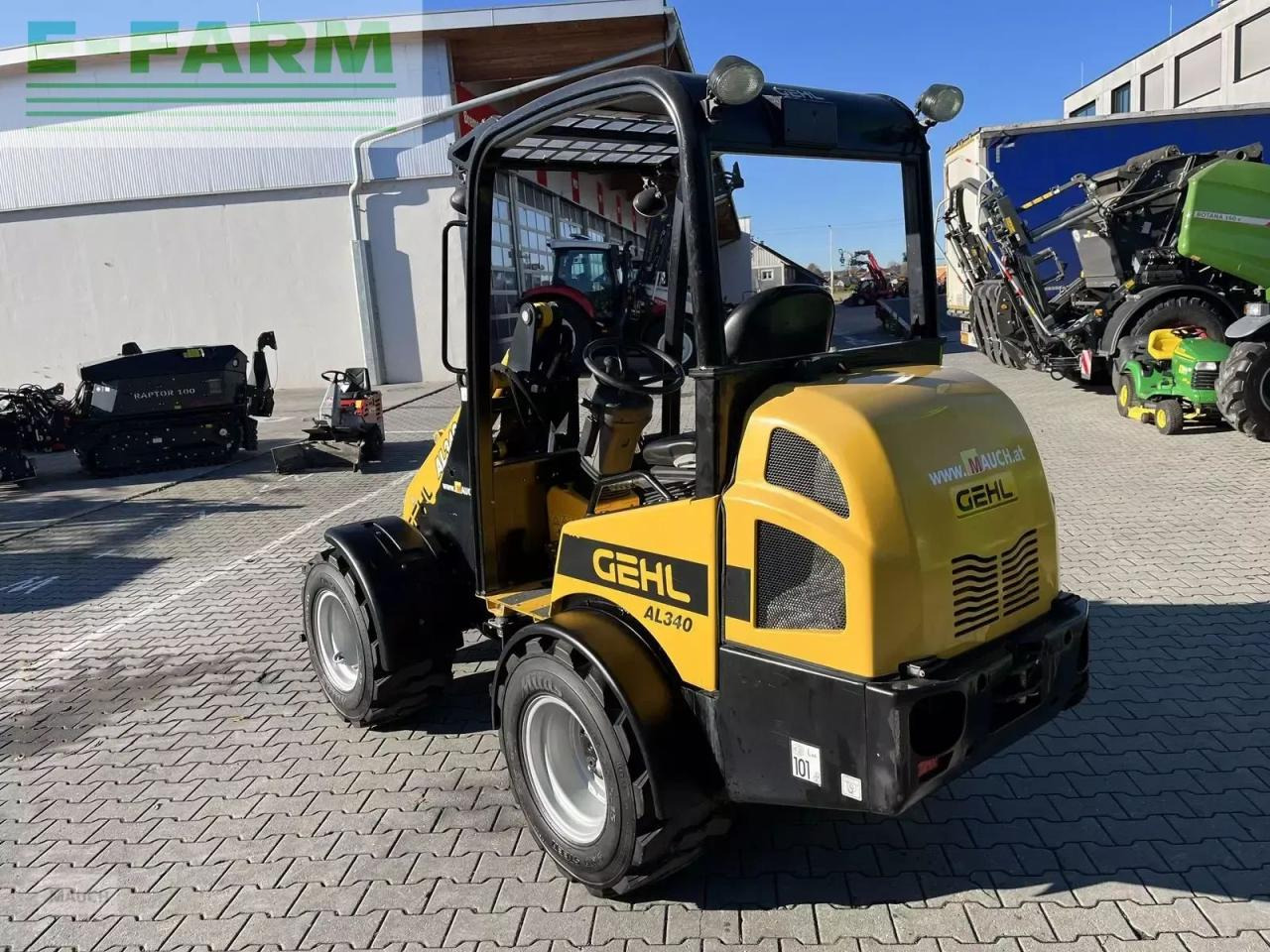 Wiellader Mustang 340 mit euroaufnahme hydraulisch