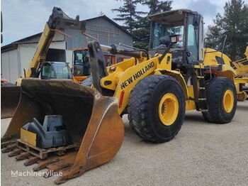 NEW HOLLAND W270B - wiellader