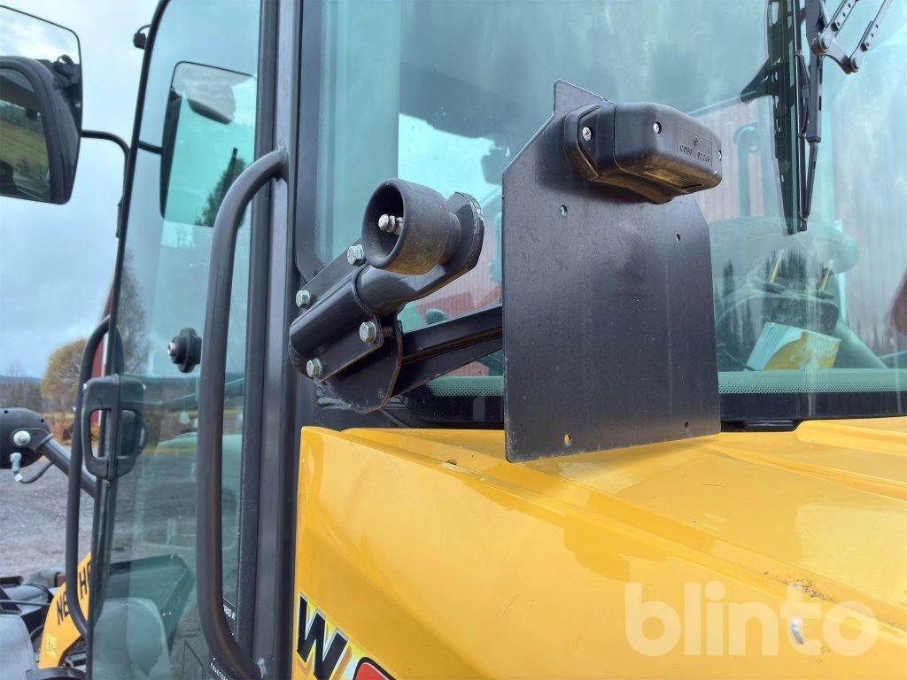 Wiellader New Holland W80 C