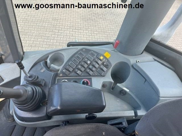 Wiellader New Holland W 110 B