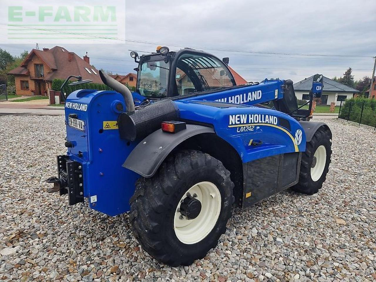Wiellader New Holland lm 7.42