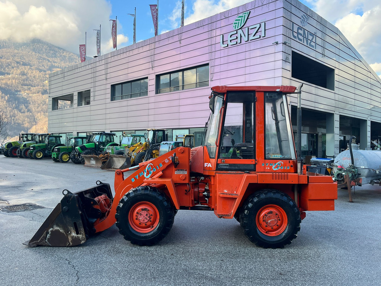 Wiellader PALAGOMMATA FAI 675