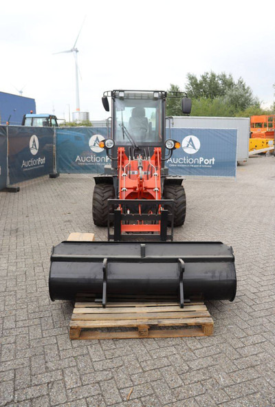 Wiellader Panther 10-08