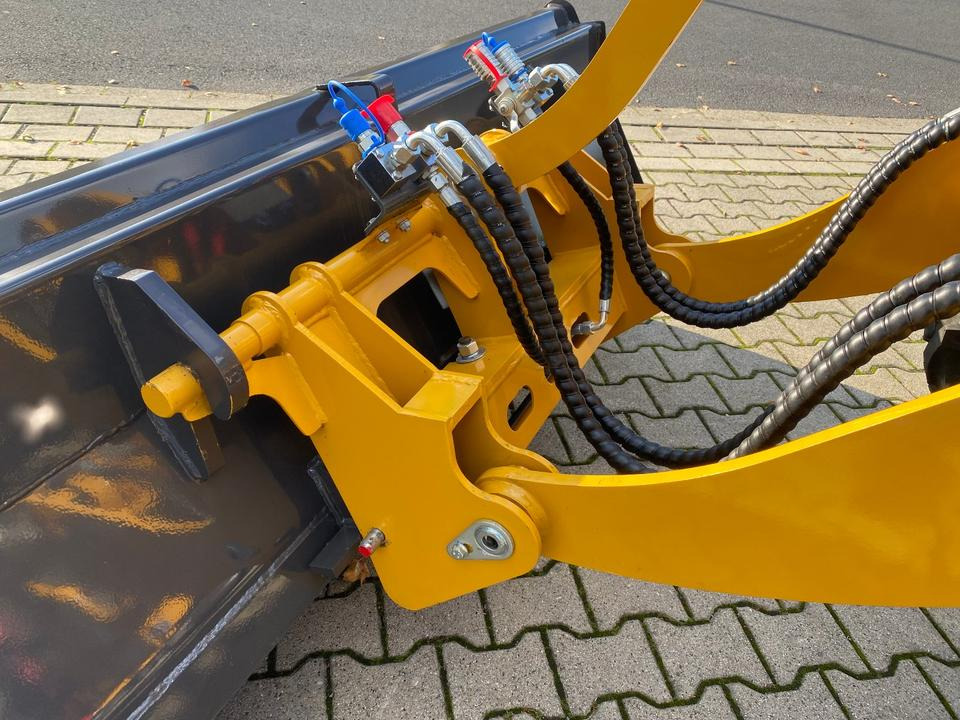 Wiellader Radlader/Hoflader BK816 inkl. Schaufel *INKL.19% MWST*BERGER KRAUS*1600KG*EURO*CE*SOFORT!*