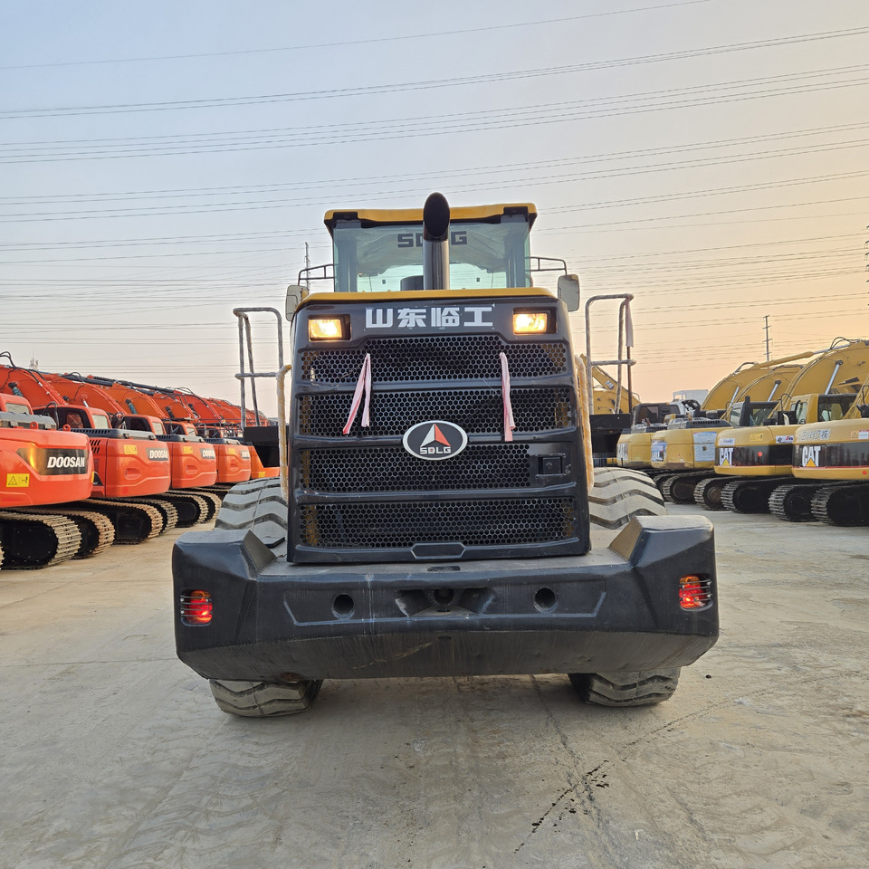 Wiellader SDLG L956F