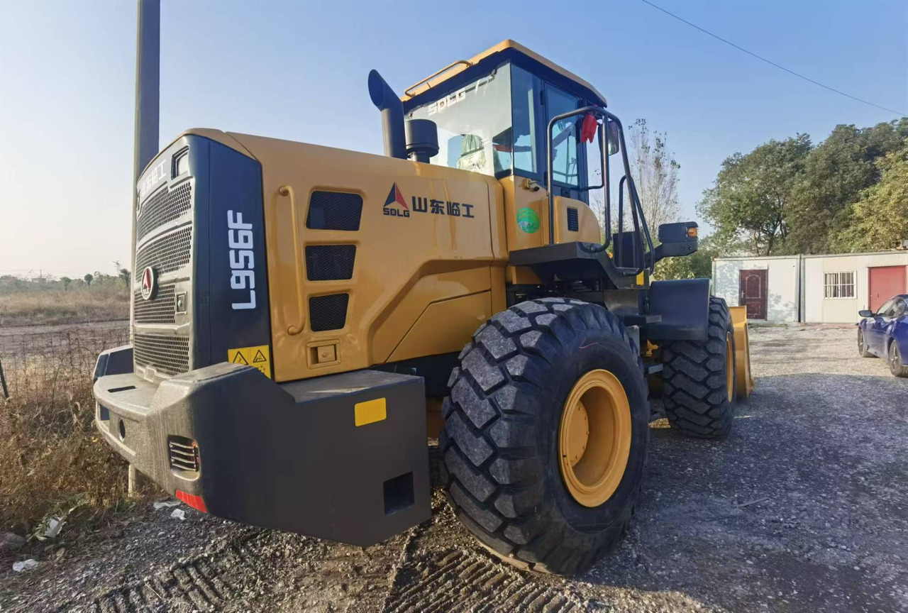 Wiellader SDLG L956F