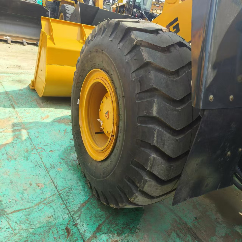 Wiellader SDLG L956F