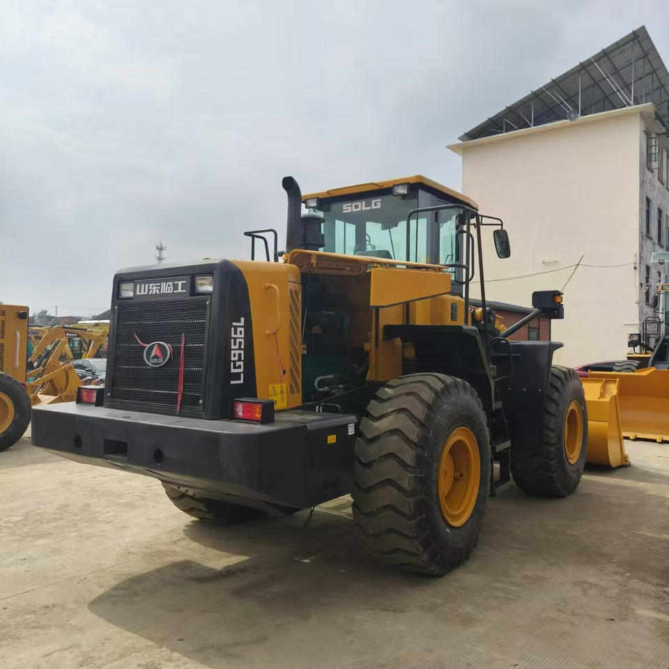Wiellader SDLG L956F