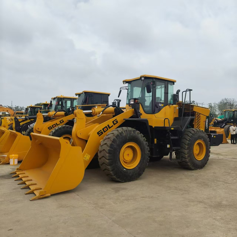 Wiellader SDLG L956F