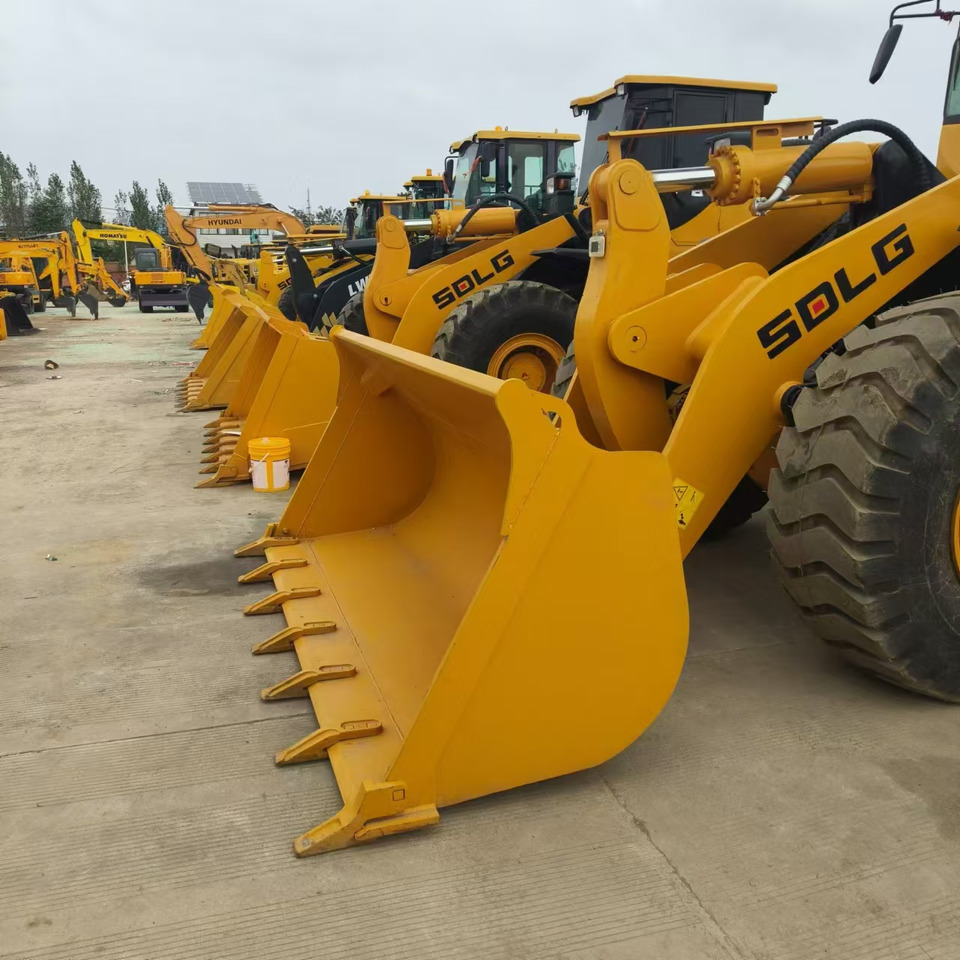 Wiellader SDLG L956F