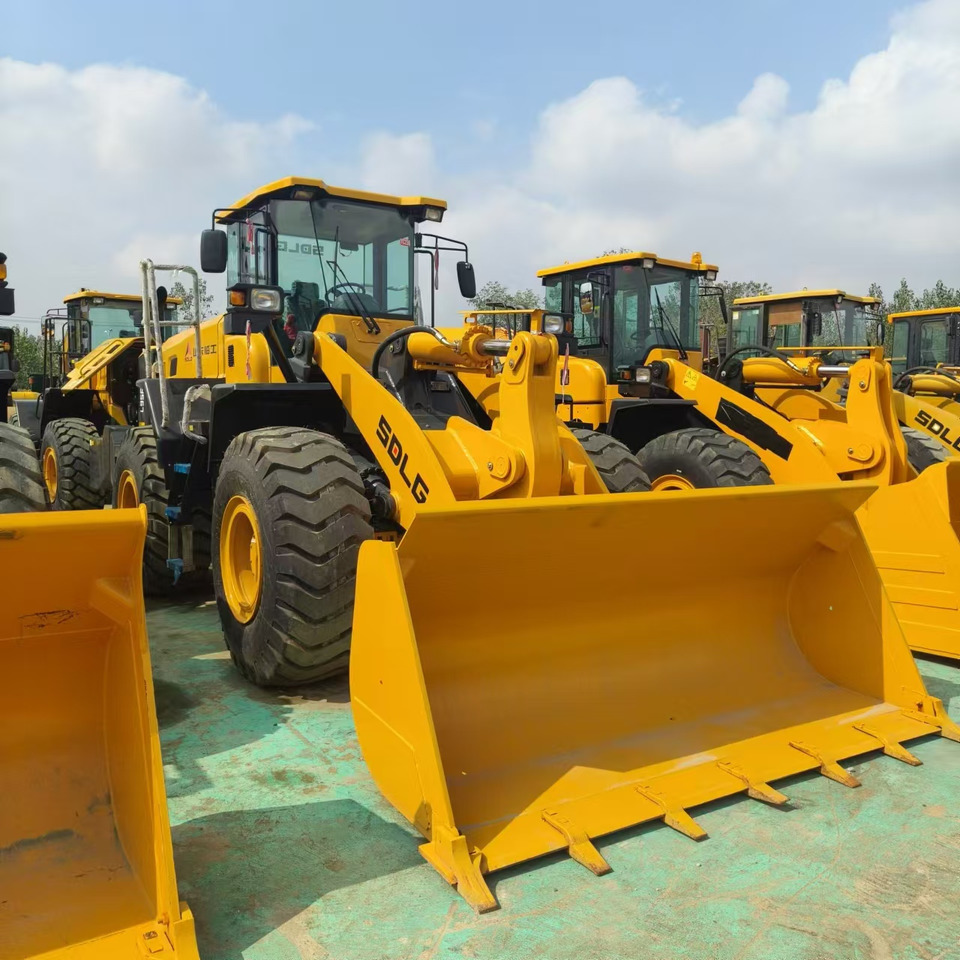 Wiellader SDLG L956F