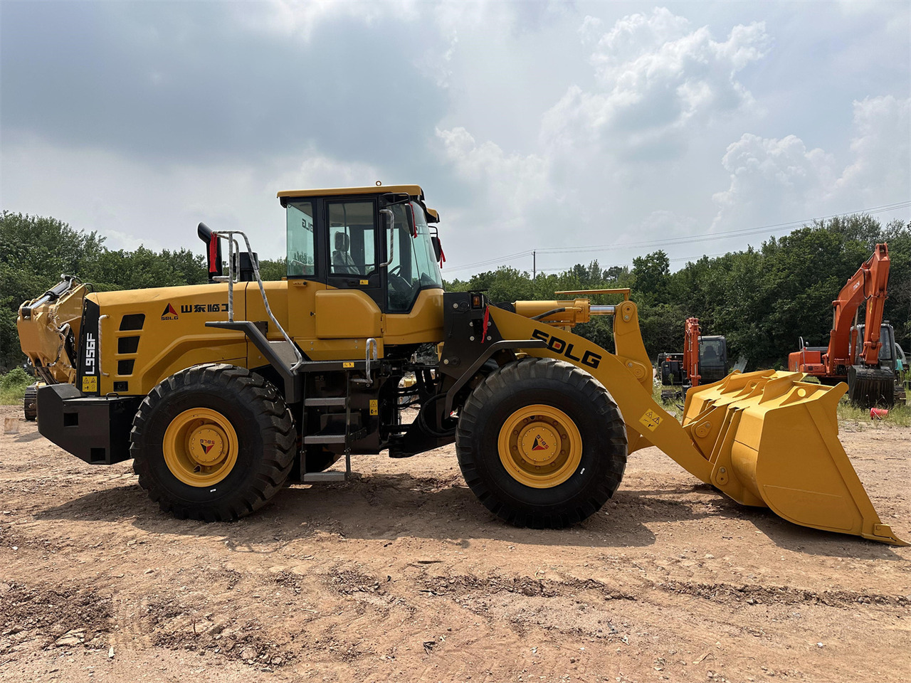 Wiellader SDLG L956F Wheel loader