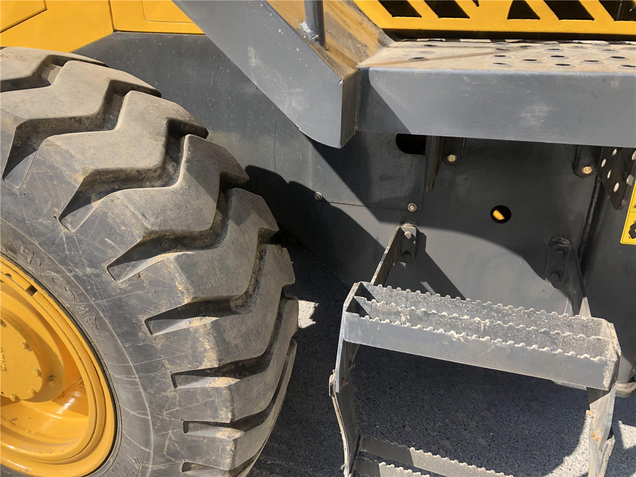 Wiellader SDLG LG936L