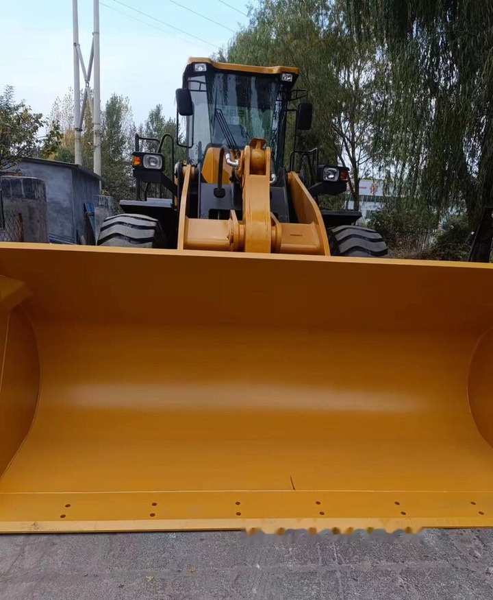 Wiellader SDLG LG953