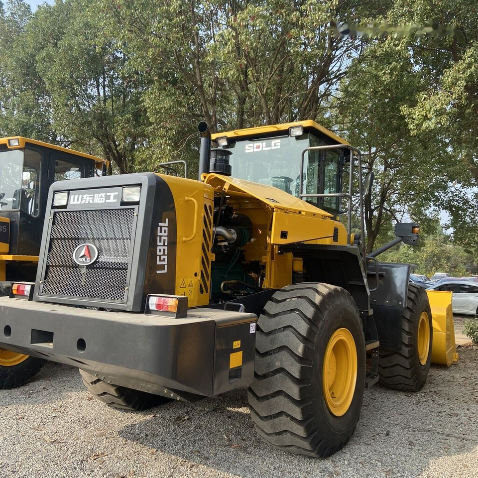 Wiellader SDLG LG956