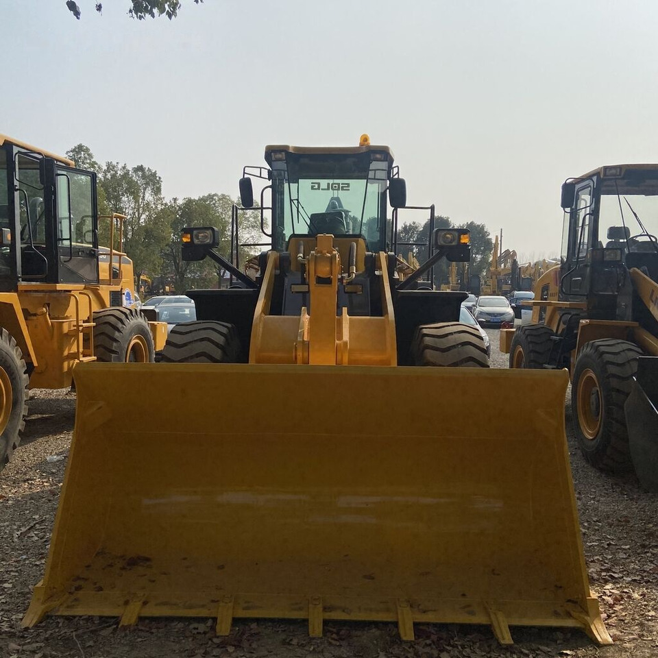 Wiellader SDLG LG956