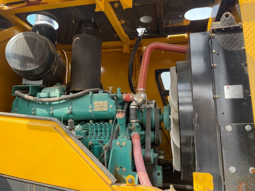 Wiellader SDLG LG956F