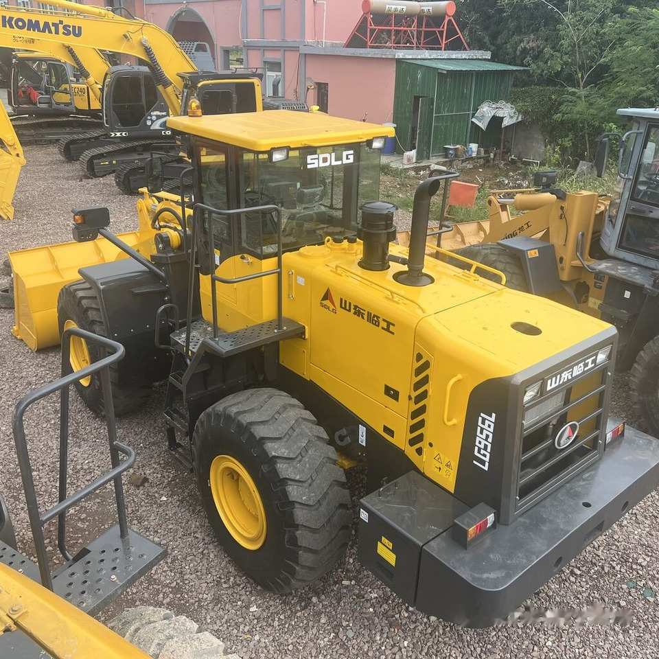 Wiellader SDLG LG956L