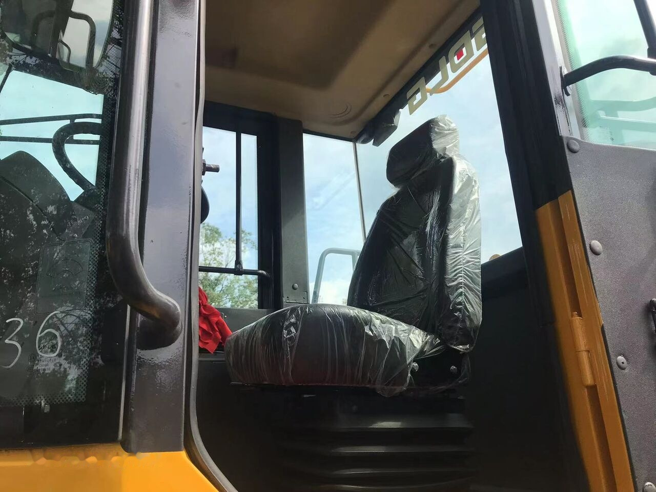 Wiellader SDLG LG956L