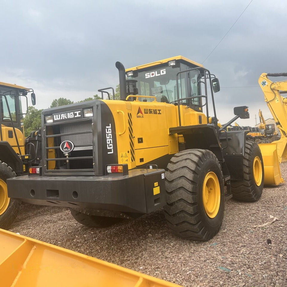 Wiellader SDLG LG956L