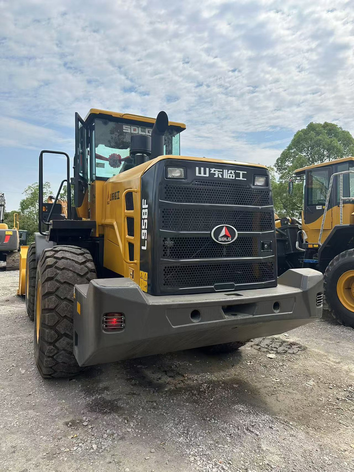 Wiellader SDLG LG958F