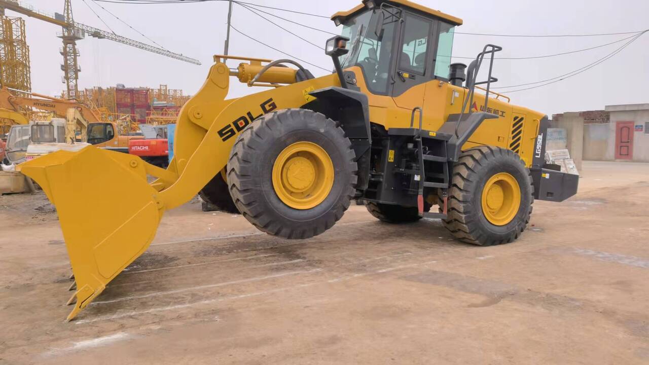 Wiellader SDLG LG958L