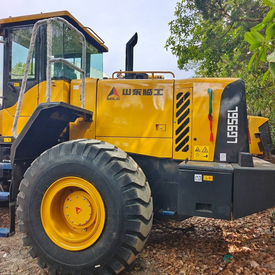 Wiellader SDLG LG 956 L