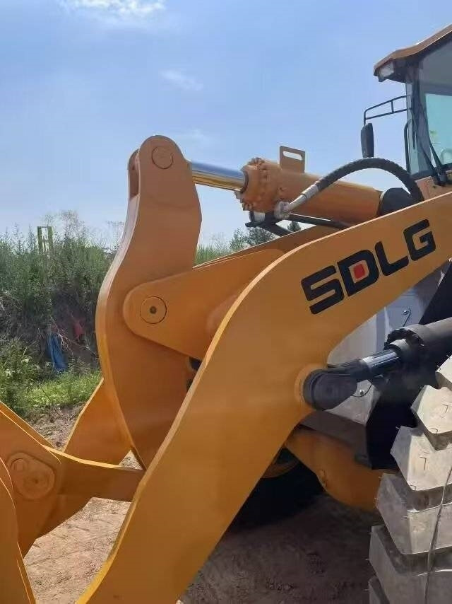 Wiellader SDLG LG 956 L