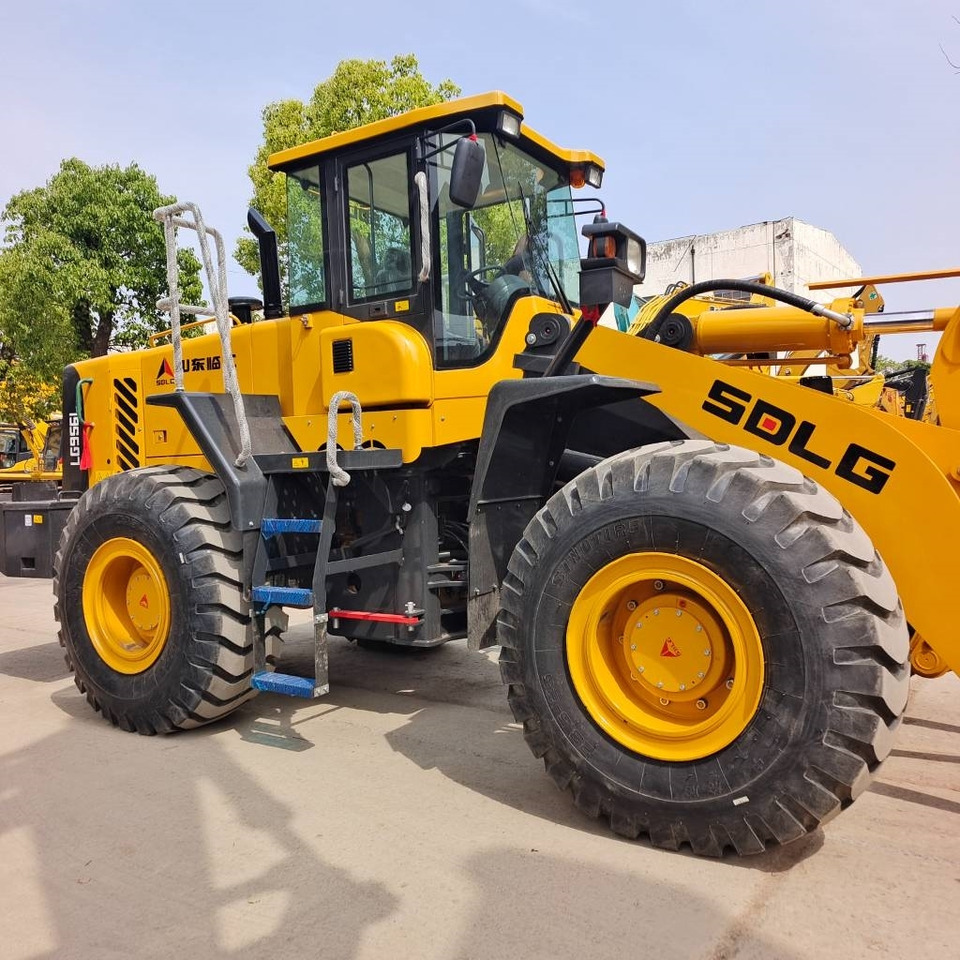 Wiellader SDLG LG 956 L