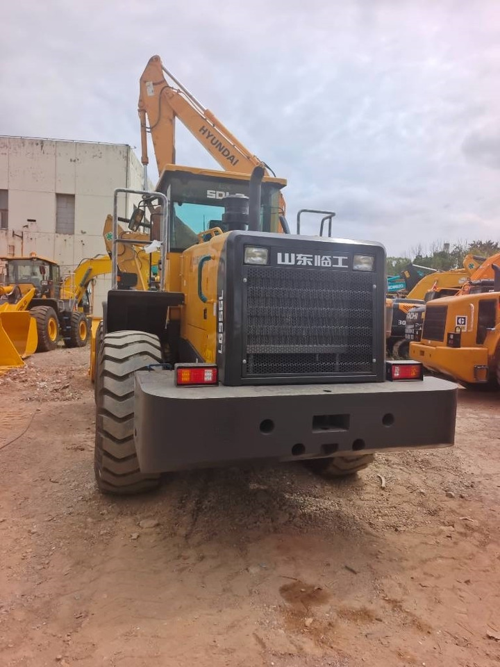 Wiellader SDLG LG 956 L