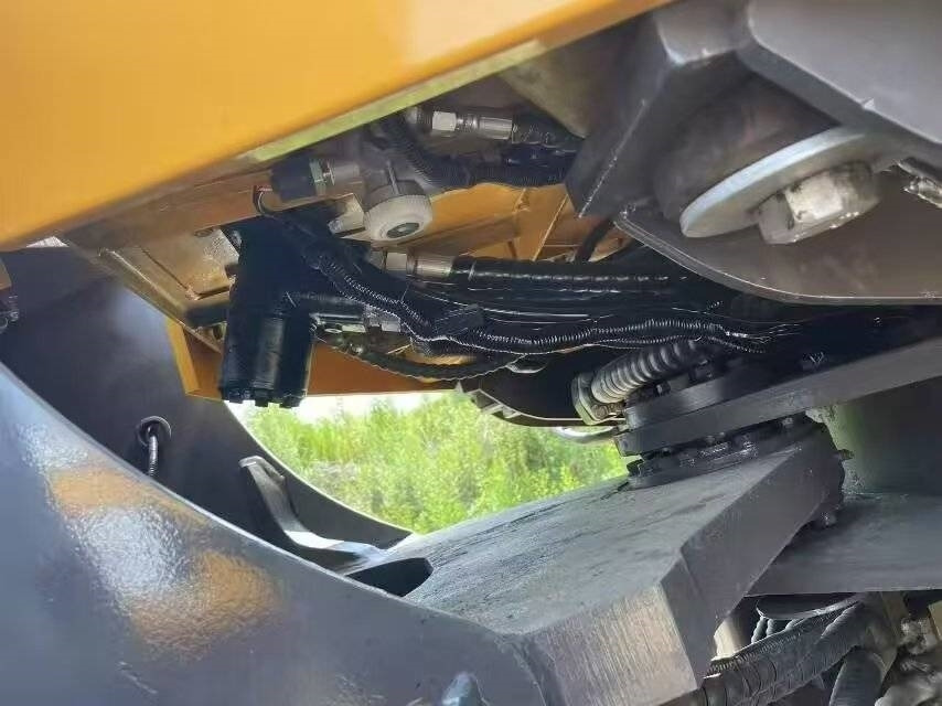 Wiellader SDLG LG 956 L