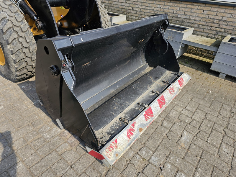 Wiellader Sany SW085