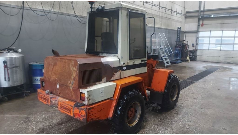 Wiellader Schaeff SKL 832 (For parts)