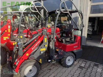 Wiellader Schäffer 2028-2 rops-fahrerschutzdach