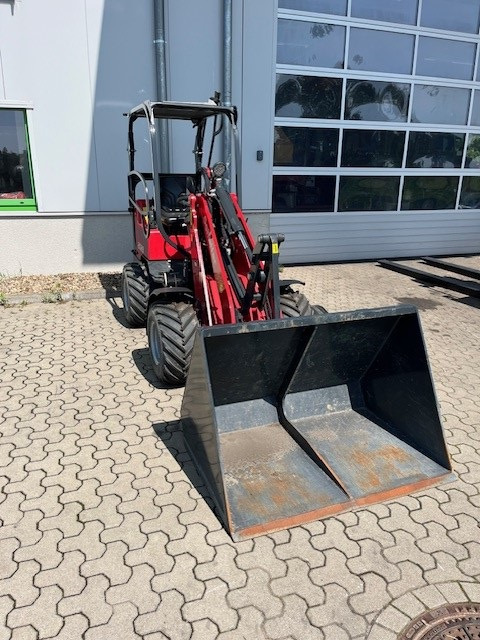 Wiellader Schäffer Typ 2028-2