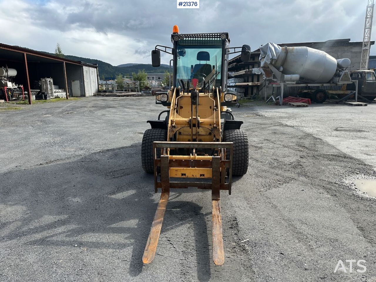 Wiellader Sino JN 915 hjullaster m/ skuffe og pallegafler. Sertifisert!