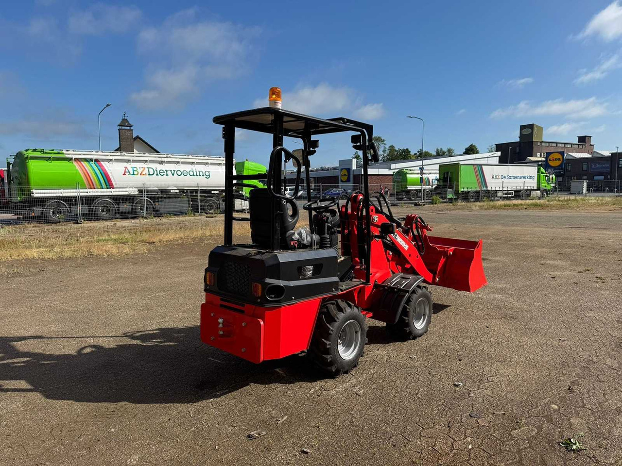 Wiellader Stahlworks R906