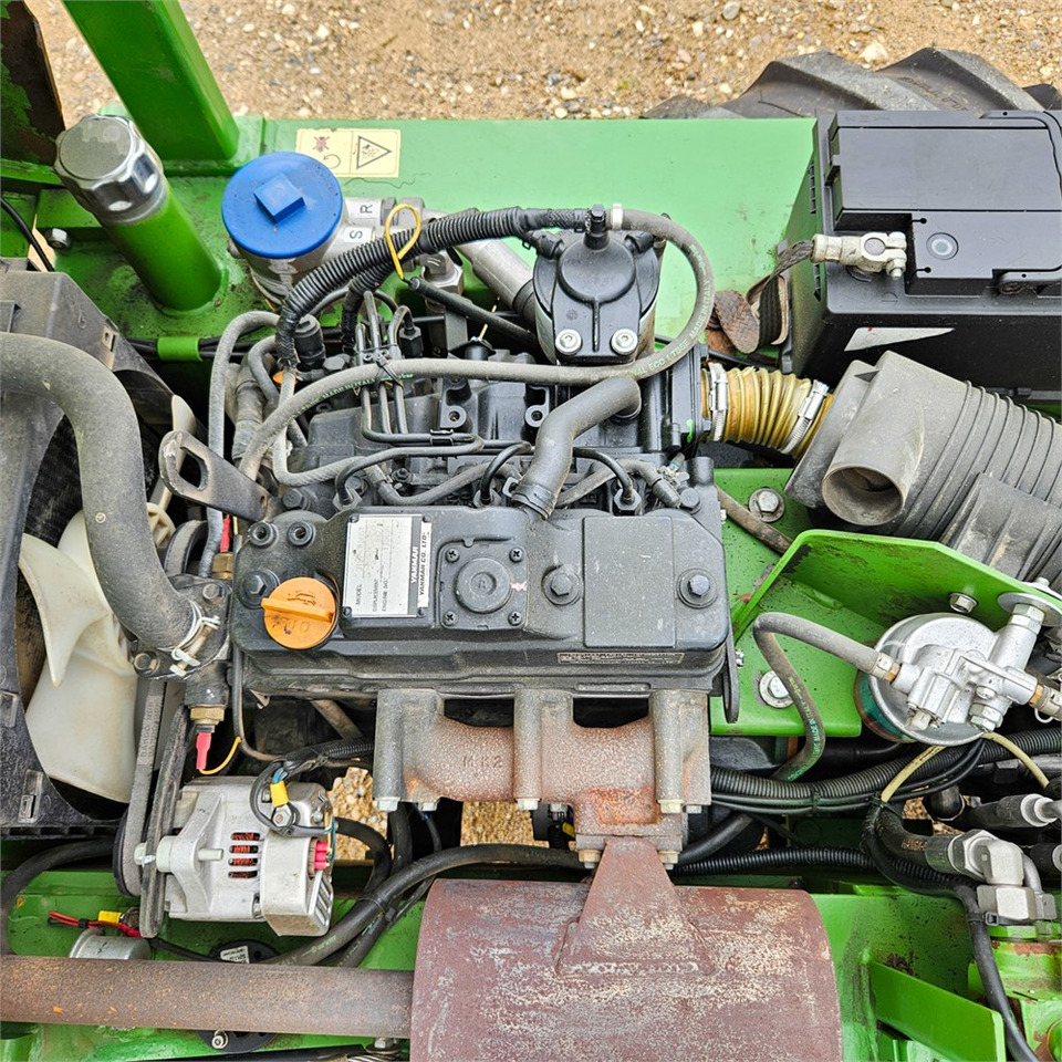 Wiellader Striegel 300 DYA 37PS