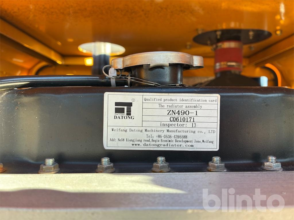 Wiellader Swekip 2050 inklusive långgafflar och planeringsskopa