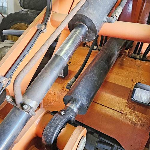 Wiellader Terex TL100