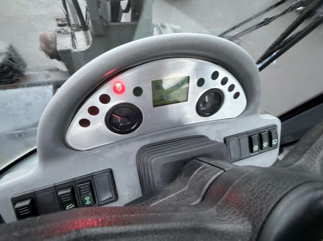 Wiellader Terex TL 100