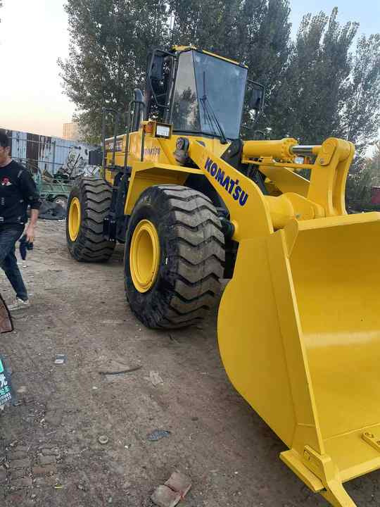 Wiellader Used Komatsu WA380-3 Front Loader in Very Good Condition Strong Power komatsu 380 Wheel Loader Low Price Hot Sale