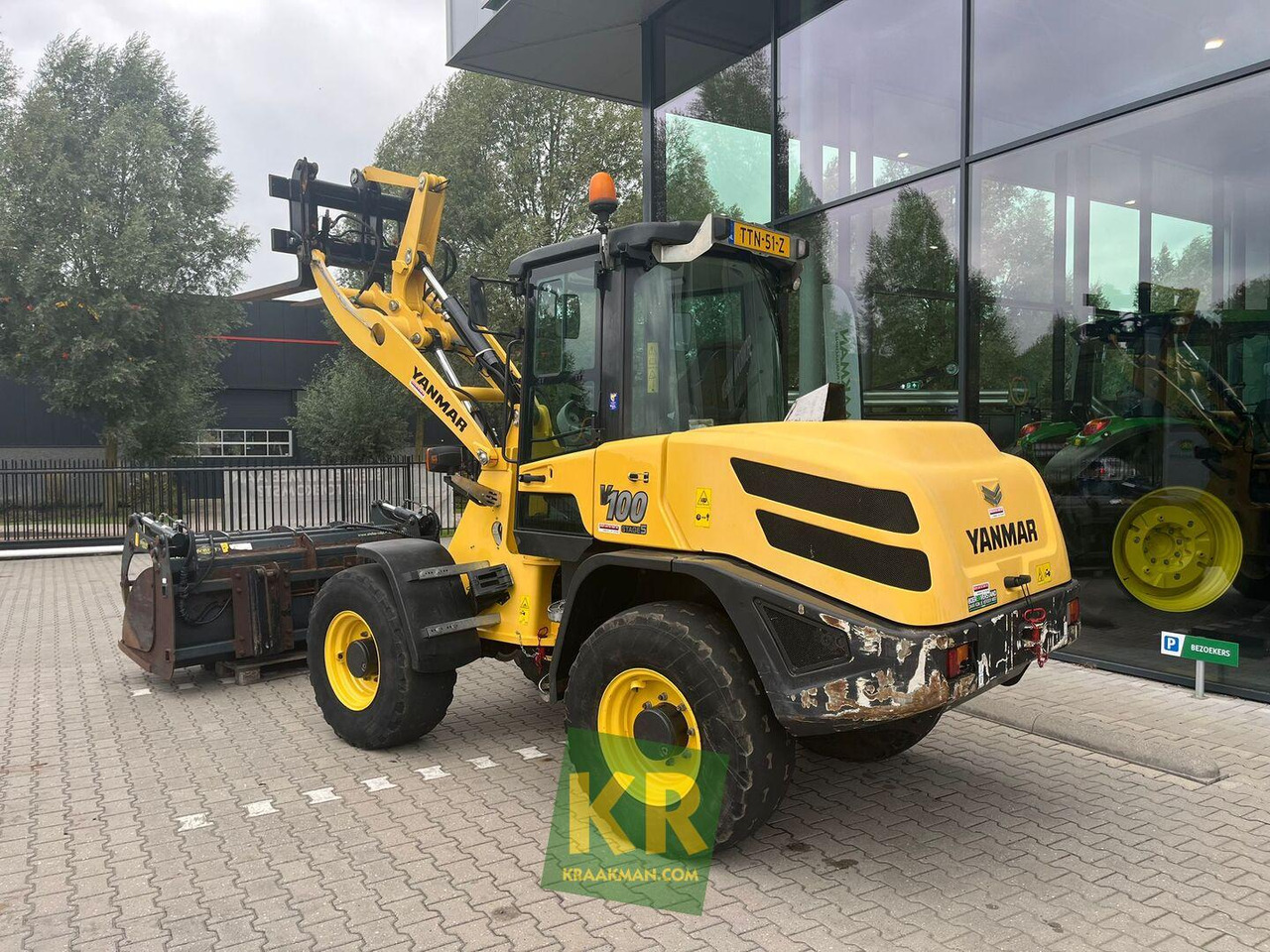 Wiellader V100 shovel Yanmar