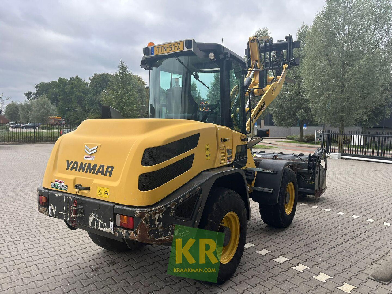 Wiellader V100 shovel Yanmar