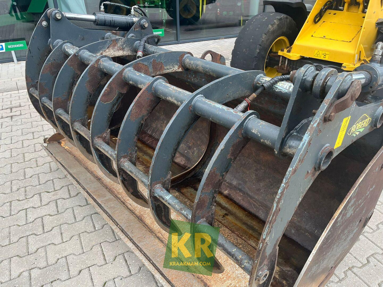 Wiellader V100 shovel Yanmar