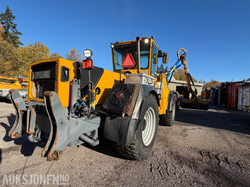 Wiellader VINTERMASKIN 2019 Vilakone wille 865 hjullaster - Vingeplog - Snøfreser - Strøskuffe